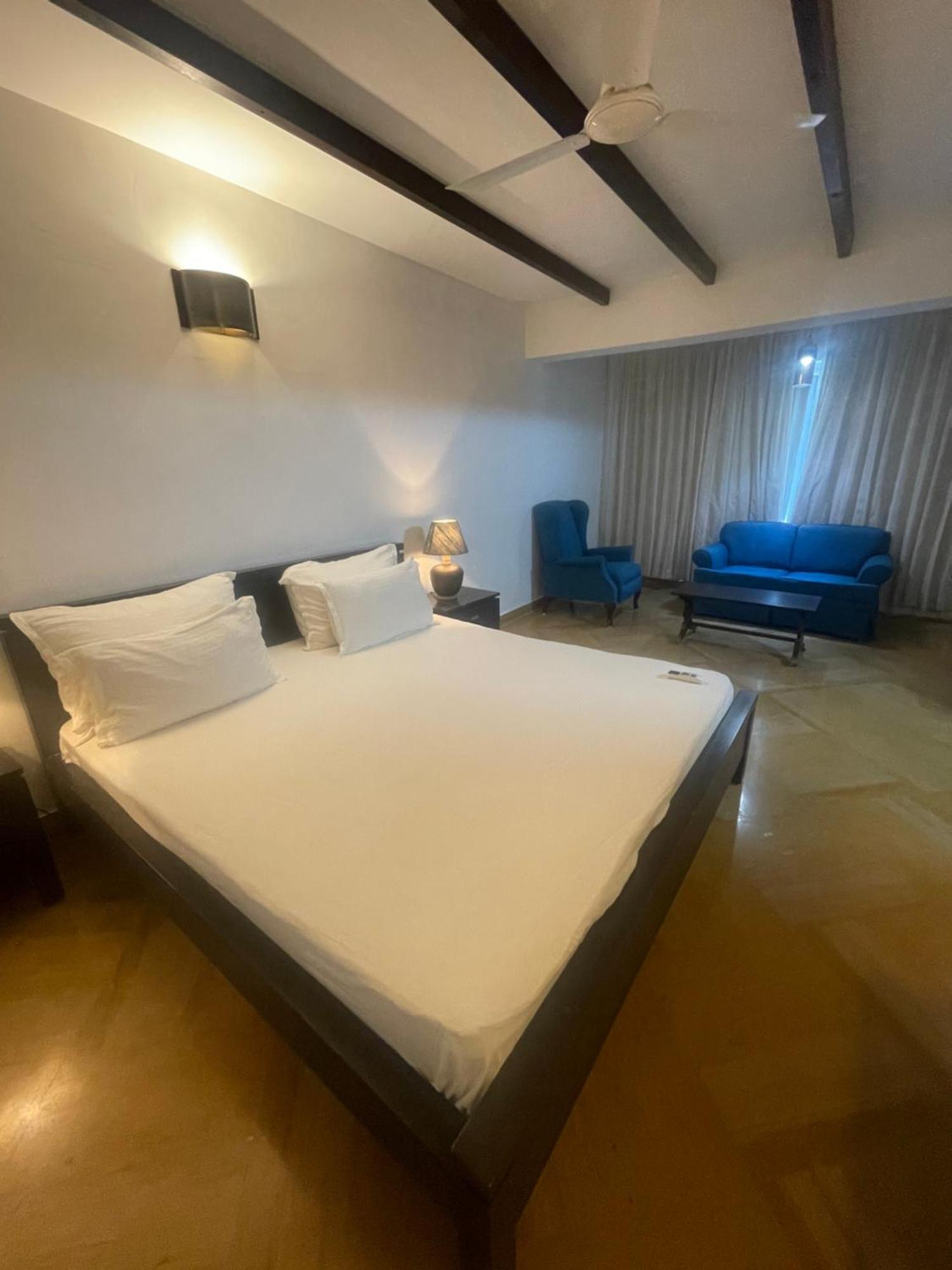 Villa M - Jia 4 Candolim Goa 3Bhk, Pool Facing, Near Beach, Free Breakfast, Free Wifi And Prime Location Aguada Exterior foto